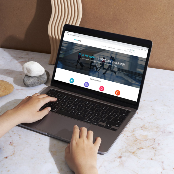 PC, Mobile Web